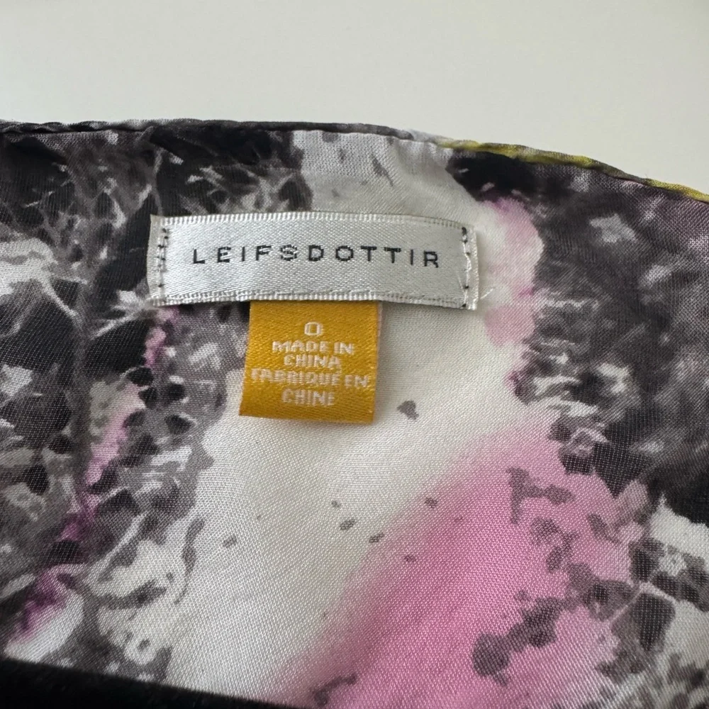 Leifsdottir 100% Silk Blouse – Size 0, Multicolor Boho Style - Picture 7 of 7